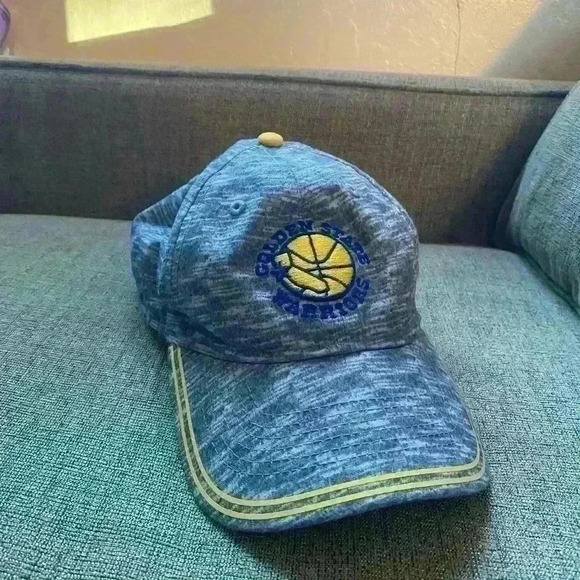 New Era Golden State Warriors Adjustable Ball Cap - Picture 1 of 9